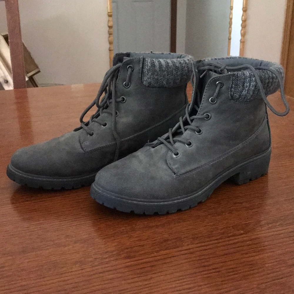 Ankle boots